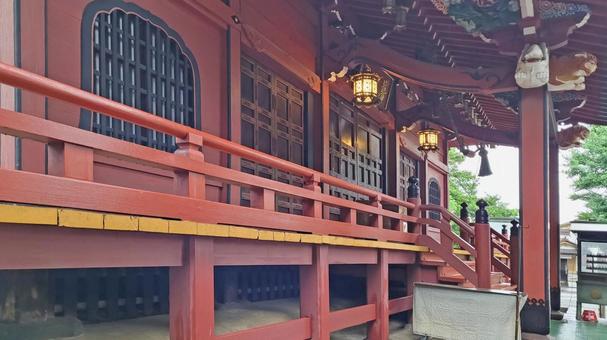 坂東33観音 05番 勝福寺 雨天の本堂 坂東33観音 05番 勝福寺 雨天の本堂の写真