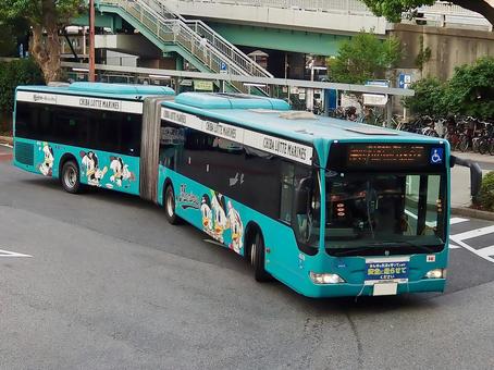京成バス 新都心営業所 4826 京成バス,京成バス千葉セントラル,京成グループの写真素材