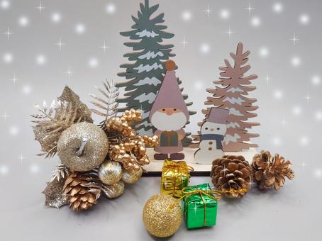 サンタとスノーマン サンタとスノーマン サンタ,サンタクロース,スノーマンの写真素材