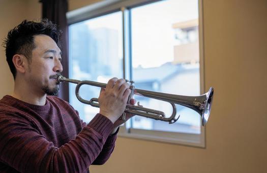 音楽・楽器シリーズ トランペット演奏 音楽・楽器シリーズ トランペット演奏の写真