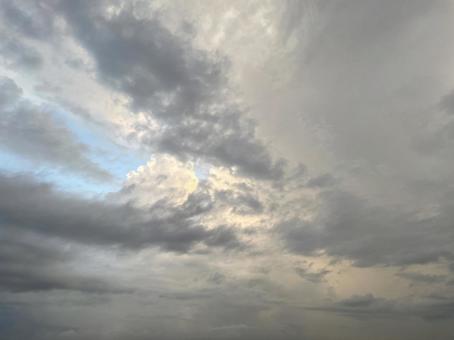 曇り空 曇り空の写真