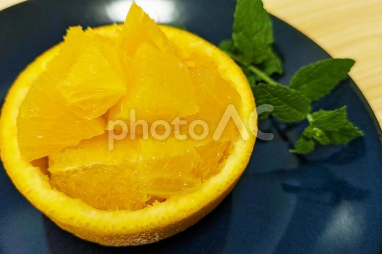 飾り切りされたオレンジ_01 オレンジ,果物,フルーツの写真素材