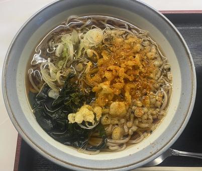 そば　揚げ玉　ワカメ そば,お蕎麦,ワカメの写真素材