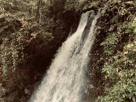 群馬県桐生市の滝1 群馬県桐生市の滝1の写真