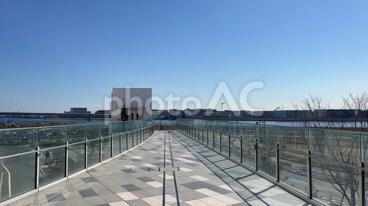羽田イノベーションシティ・連絡通路 羽田イノベーションシティ,連絡通路,道の写真素材
