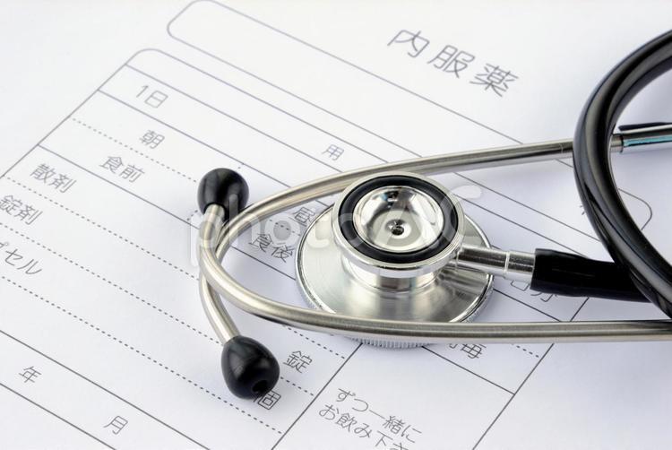 聴診器と内服薬の袋 聴診器,薬,内服薬の写真素材