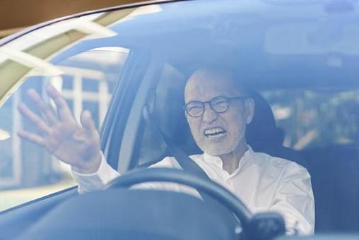 Elderly driver getting angry while driving, গাড়ী, রূখা, অপারেশন, JPG