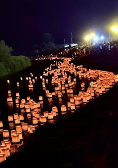 永平寺町大灯籠流しの一幕 玉ボケ,灯籠,灯ろうの写真素材
