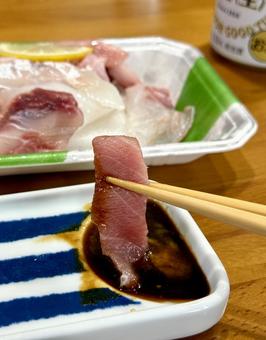 寄せ集めの刺身 寄せ集めの刺身 寄せ集め,混獲魚,魚肉の写真素材
