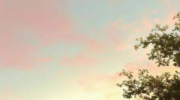 美しい夕暮れの空色の写真