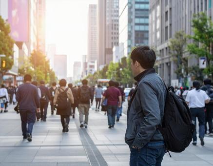 ビジネスマン達の通勤風景 ビジネスマン達の通勤風景の写真