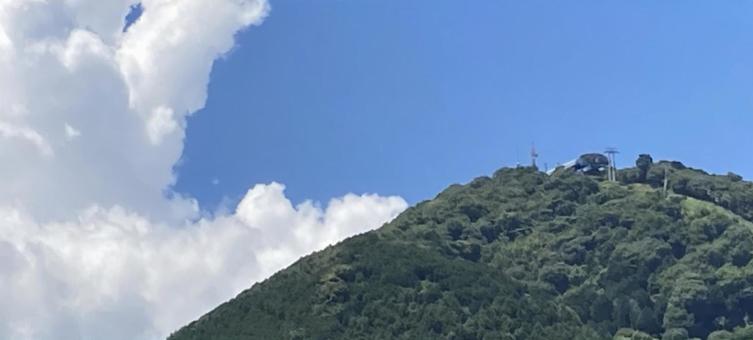 雲と山 雲と山の写真