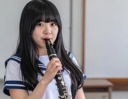 クラリネットの練習中 クラリネットの練習中の写真