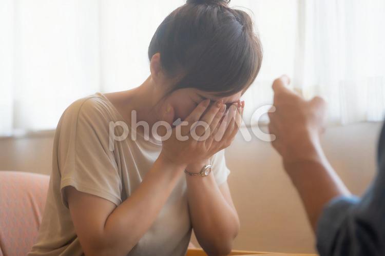 喧嘩する男女 モラハラ,パワハラ,離婚の写真素材