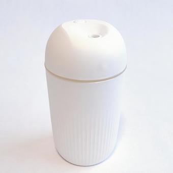 Photo, ultrasonic humidifier, desk top, small, 