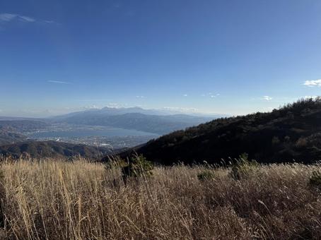 高ボッチ山から見た秋の甲斐駒ヶ岳・北岳 空,雲,山の写真素材