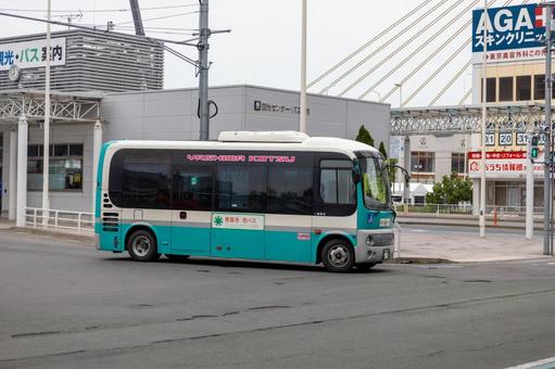 青森市市バス車両 車両,青森駅,バスの写真素材