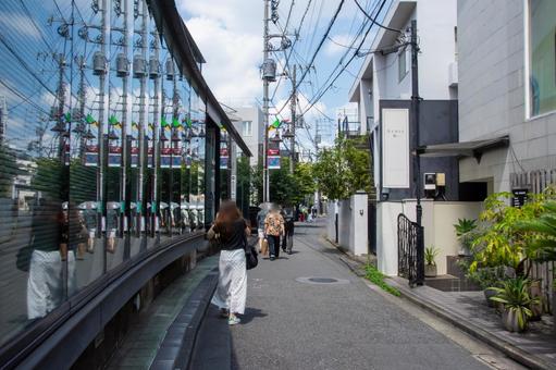 原宿の路地裏 原宿の路地裏 原宿,神宮前,路地裏の写真素材