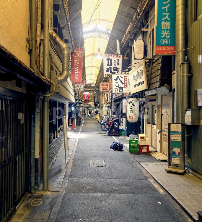 昭和レトロな商店街イメージ素材 商店街,ノスタルジー,レトロの写真素材