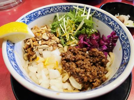 沖縄のまぜ麺 沖縄のまぜ麺の写真