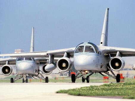 タキシングするS-3Bバイキング sー3b,バイキング,タキシングの写真素材