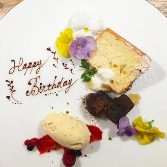 バースデープレート バースデープレート,美味しい,食の写真素材