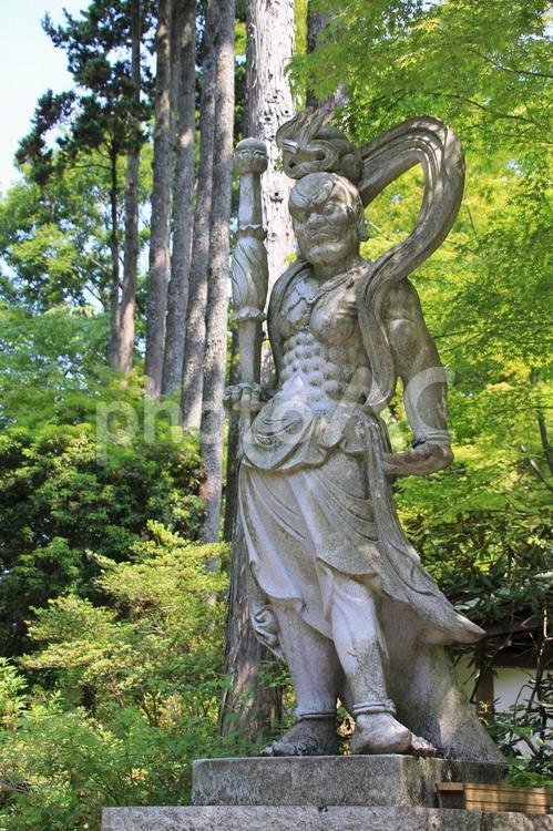 福岡県篠栗町の吞山観音寺天王院の仁王像 呑山観音寺,天王院,篠栗町の写真素材