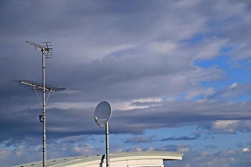 アンテナ アンテナ,テレビアンテナ,空の写真素材