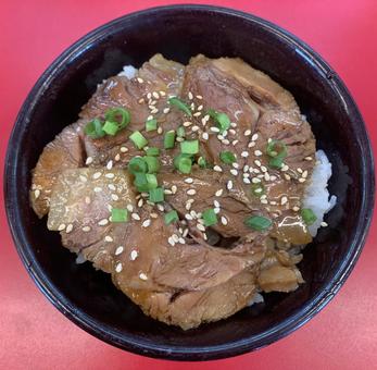 ラーメン屋で頼んだチャーシュー丼 ラーメン屋で頼んだチャーシュー丼 チャーシュー丼,食事,食べ物の写真素材