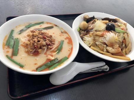 豬骨台灣拉麵和中國碗, JPG 豬骨台灣拉麵和中國碗, ताइवान रेमन, chūkadon, रेमन नूडल्स, JPG
