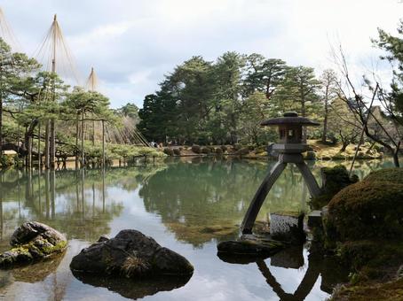 兼六園 徽軫灯籠 兼六園 徽軫灯籠の写真