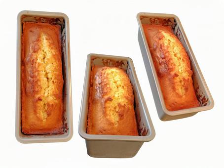 焼き立てパウンドケーキ３ パウンドケーキ,手作り,スイーツの写真素材