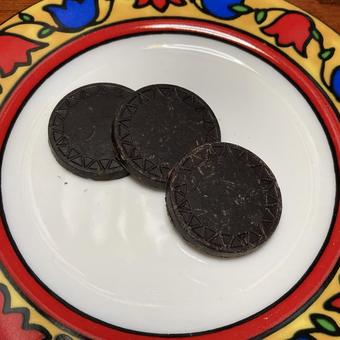 チョコレート三つダークチョコレート チョコレート三つダークチョコレート チョコレート,ハイカカオ,ダークチョコレートの写真素材