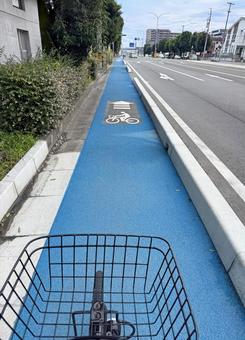 自転車専用通行帯 自転車道,自転車,専用の写真素材