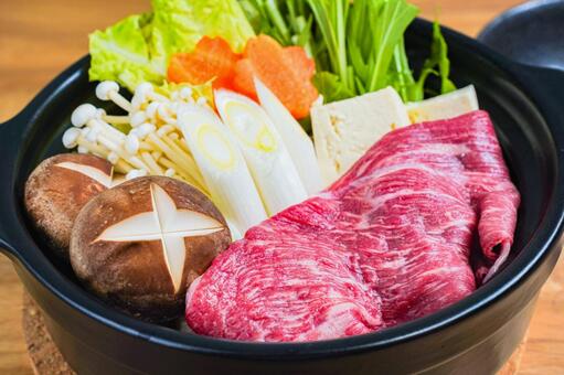 すき焼き 食材盛り付け すき焼き,和牛,牛肉スライスの写真素材