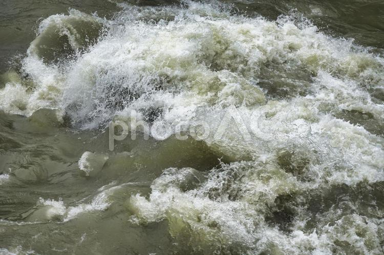 川の激流 川,洪水,激流の写真素材