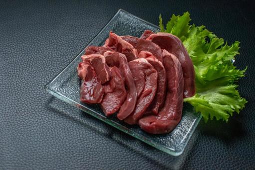 鹿ハツのカット皿盛り 鹿ハツのカット皿盛り 鹿ハツ,皿盛り,心臓の写真素材