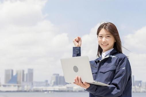 Laptop fist pump woman, JPG