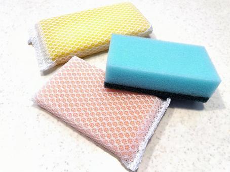 スポンジ3種(ブルー・ピンク・黄)3 スポンジ3種(ブルー・ピンク・黄)3 掃除,用具,道具の写真素材