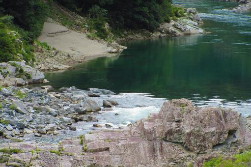 徳島県-大歩危-吉野川の急流 徳島県-大歩危-吉野川の急流 大歩危,吉野川,天然記念物の写真素材