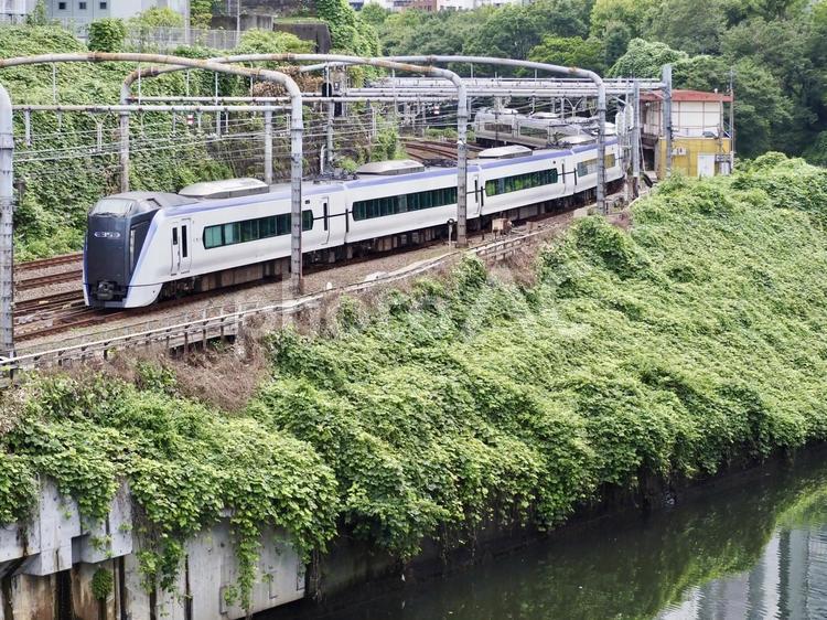 中央線 E353系特急あずさ 御茶ノ水駅 あずさ,中央線,中央快速線の写真素材