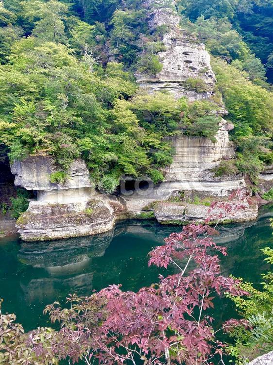 塔のへつり　縦 塔のへつり,自然,川の写真素材
