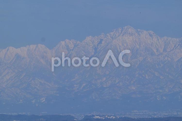 稲葉山からの砺波平野と立山連峰 風景,雪,冬の写真素材