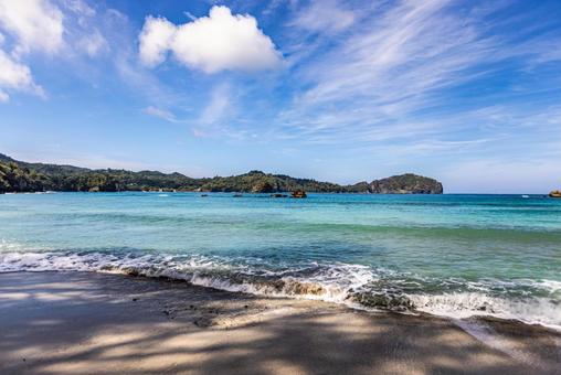 Spectacular view from Sakaiura Beach in the Ogasawara Islands, chichijima, ogasawara islands, sea, JPG