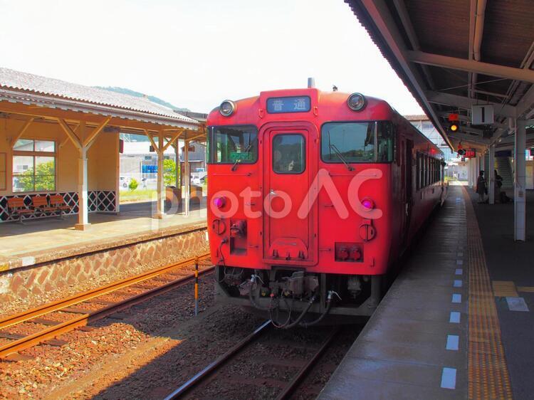 山陰本線の気動車 山陰,山陰本線,駅の写真素材