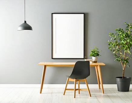 机と椅子の写真