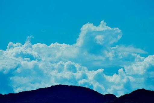 犬の形をした入道雲 犬の形をした入道雲 入道雲,犬の形,山口県下松市の写真素材