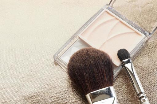 ハイライトパウダー　メイク　コスメ メイク,ブラシ,ハイライトの写真素材