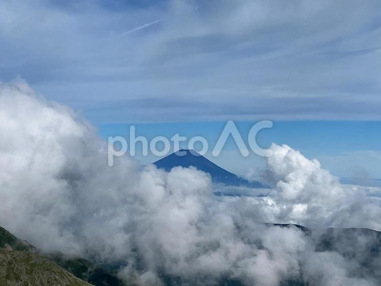 夏の荒川中岳へ登山51　富士山 悪沢岳,富士山,荒川岳の写真素材