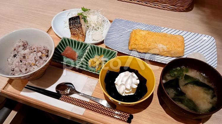 玉子焼き定食 玉子焼き,味噌汁,定食の写真素材